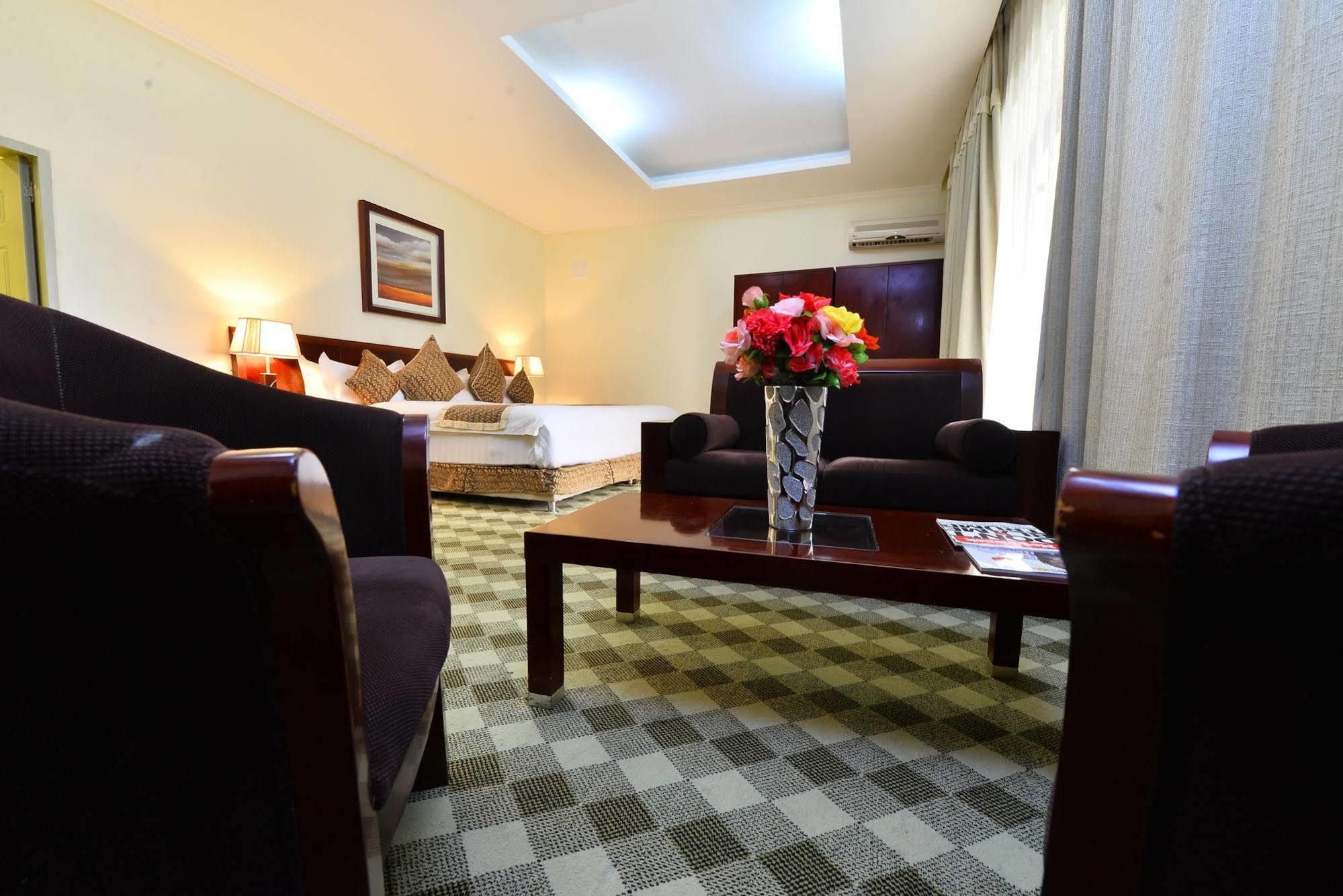 The Manor Hotel Kigali Exteriér fotografie